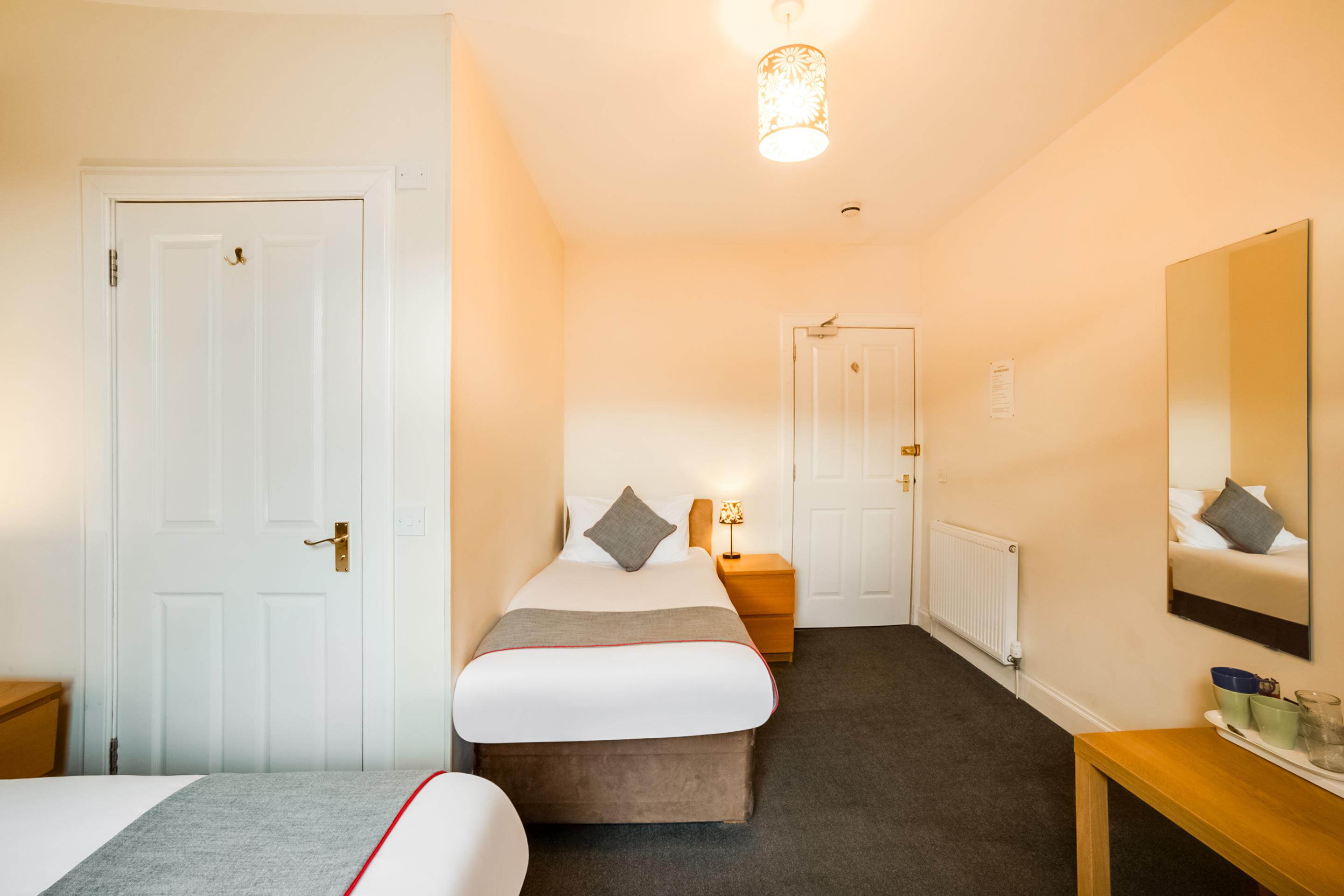 Oyo Braeriach Hotel, Highlands Scotland Newtonmore Extérieur photo
