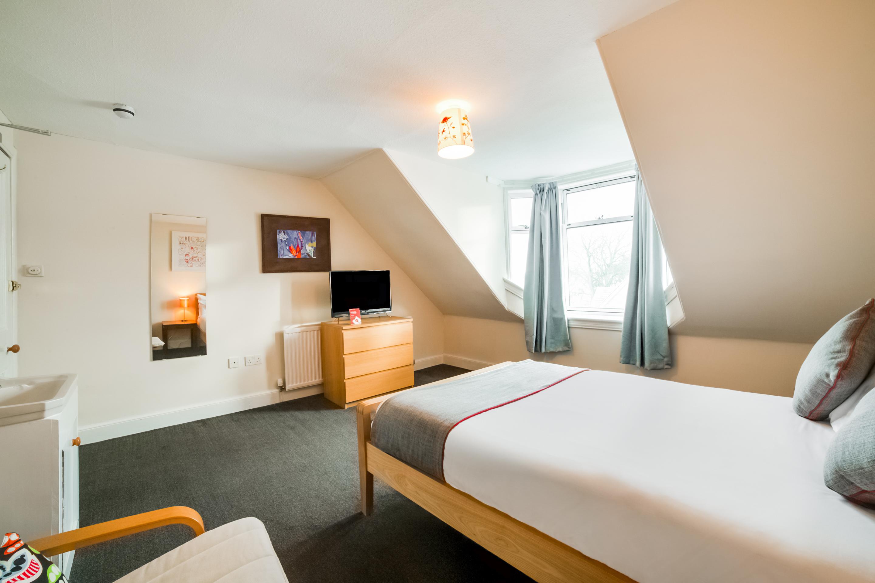 Oyo Braeriach Hotel, Highlands Scotland Newtonmore Extérieur photo