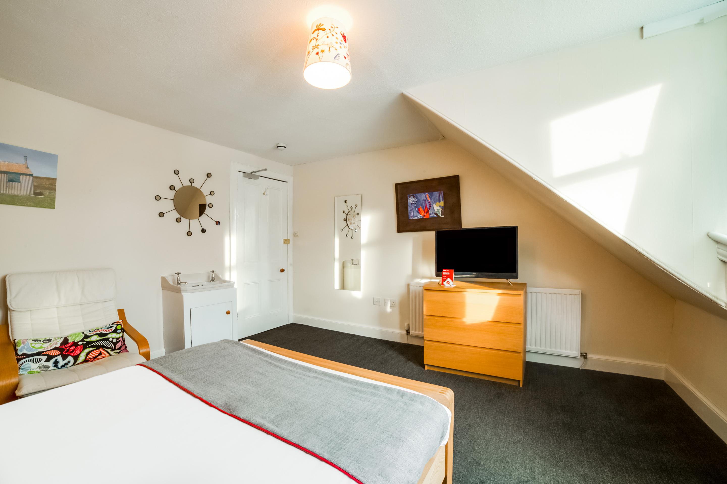 Oyo Braeriach Hotel, Highlands Scotland Newtonmore Extérieur photo