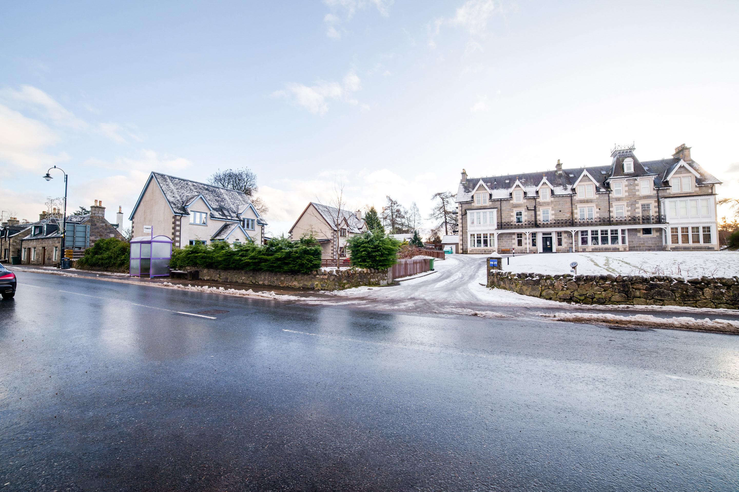 Oyo Braeriach Hotel, Highlands Scotland Newtonmore Extérieur photo